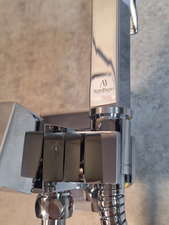 Встраиваемый гигиенический душ AltroBagno BM 060120 Cr Встраиваемый гигиенический душ AltroBagno BM 060120 Cr