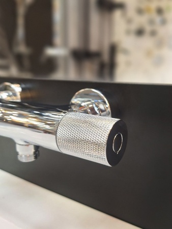 Смеситель для ванны AltroBagno Intento 0215 Cr Смеситель для ванны AltroBagno Intento 0215 Cr