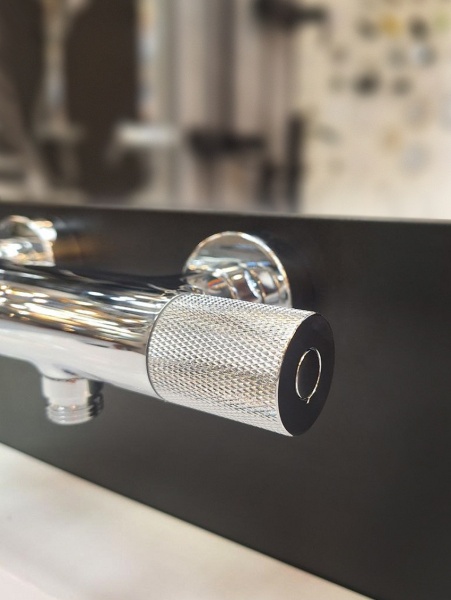 Смеситель для ванны AltroBagno Intento 0215 Cr Смеситель для ванны AltroBagno Intento 0215 Cr