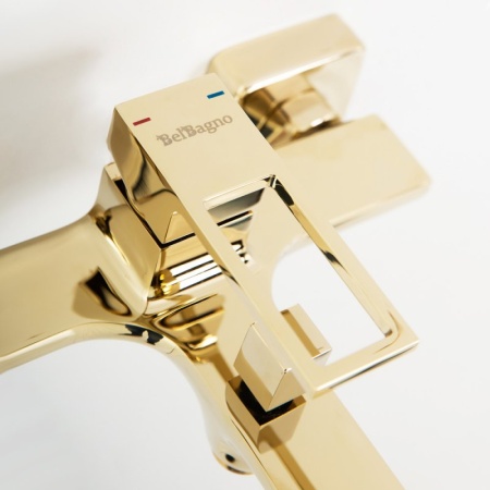 Смеситель для ванны и душа BelBagno LUCE LUC-VAS-NERO Смеситель для ванны и душа BelBagno LUCE LUC-VAS-NERO