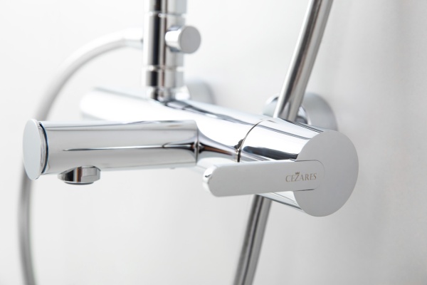 Душевая стойка CEZARES LEAF-CVDA-30-01 Душевая стойка CEZARES LEAF-CVDA-30-01