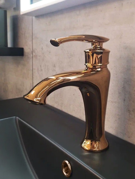 Смеситель для раковины AltroBagno Beatrice 0115 R Or