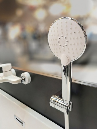 Смеситель для ванны AltroBagno Diretto 0209 Bi Смеситель для ванны AltroBagno Diretto 0209 Bi