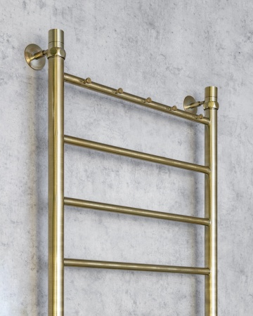 Полотенцесушитель водяной Chromix Stuttgart 50x80 П6 Br с крючками