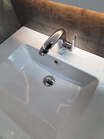 Смеситель для раковины AltroBagno Squalo 0106 Cr