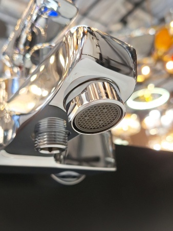 Смеситель для ванны AltroBagno Aperto 0207 Cr Смеситель для ванны AltroBagno Aperto 0207 Cr