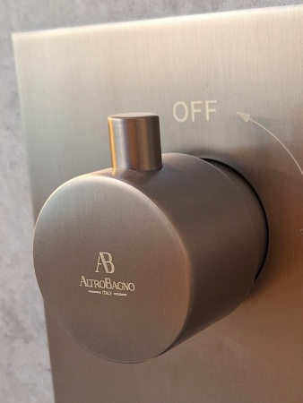 Душевая система с термостатом AltroBagno Unione 040409 GrMt