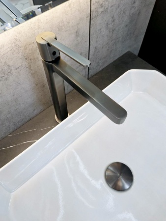 Смеситель для раковины AltroBagno Unione 010222 GrMt