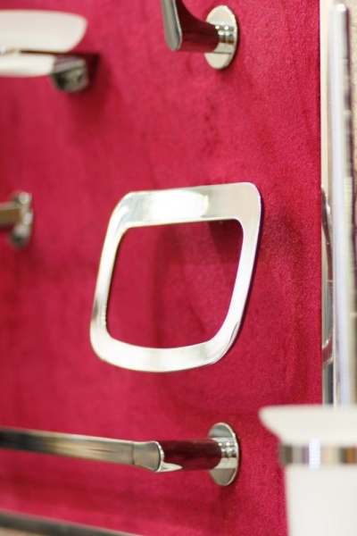 Полотенцедержатель ART&MAX AM-0960 Полотенцедержатель ART&MAX AM-0960